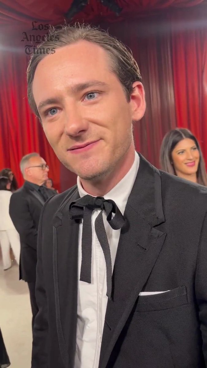 imeggsywafflex's tweet image. one’d think bright studio lighting would make lewis’s blue eyes pop but