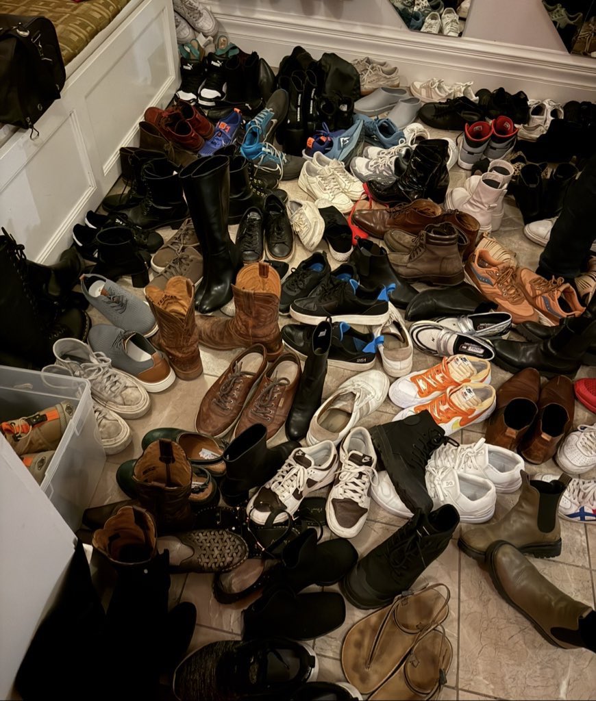 JoshConstine's tweet image. People hate the SF tech party scene but honestly I love it.
Where the belle of the ball is the author of an open source library