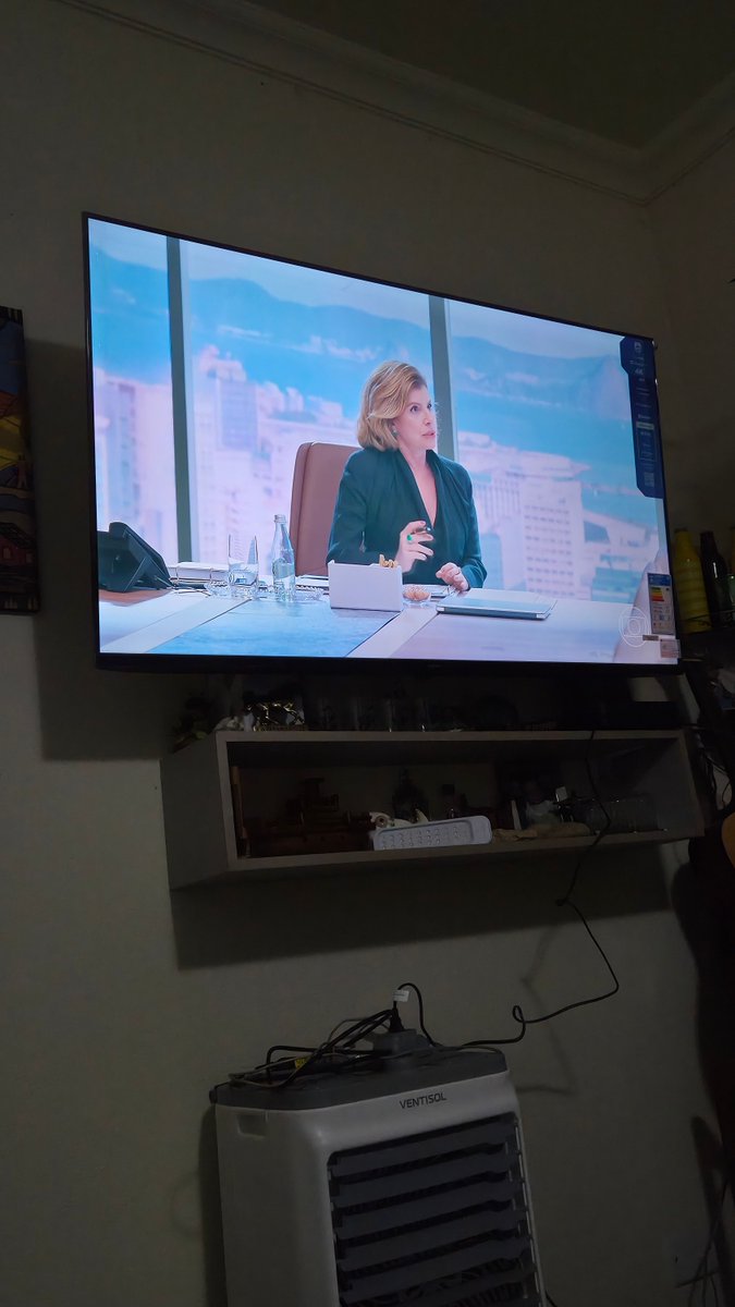 Agora eu tenho uma TV grande pra assistir #ValeTudo