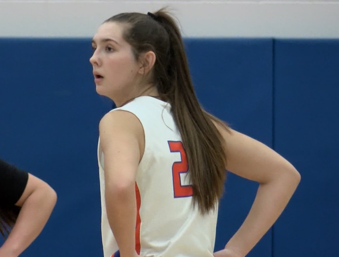 KCAU 9 SportsZone (@sportszonekcau9) on Twitter photo FRANKEN FINDS HER HOME!
<a href="/SiouxCenterHS/">Sioux Center High School</a>'s Maryn Franken (<a href="/MarynFranken/">Maryn Franken</a>) has announced her commitment to play at <a href="/GoJacksWBB/">Jackrabbit WBB</a>!
The <a href="/IGHSAU/">IGHSAU</a> All-State Second Team pick averaged a team-best 14.8 PPG and 9.3 RPG for the Warriors this season.
CHECK IT OUT 🏀⬇️
siouxlandproud.com/news/sioux-cen… FRANKEN FINDS HER HOME!
<a href="/SiouxCenterHS/">Sioux Center High School</a>'s Maryn Franken (<a href="/MarynFranken/">Maryn Franken</a>) has announced her commitment to play at <a href="/GoJacksWBB/">Jackrabbit WBB</a>!
The <a href="/IGHSAU/">IGHSAU</a> All-State Second Team pick averaged a team-best 14.8 PPG and 9.3 RPG for the Warriors this season.
CHECK IT OUT 🏀⬇️
siouxlandproud.com/news/sioux-cen…