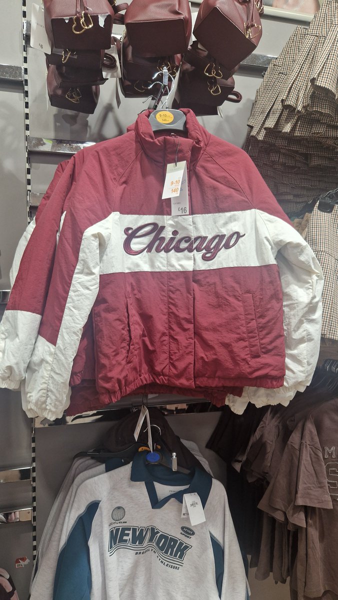 SoulPunkStan's tweet image. New Fall Out Boy range has dropped at Primark