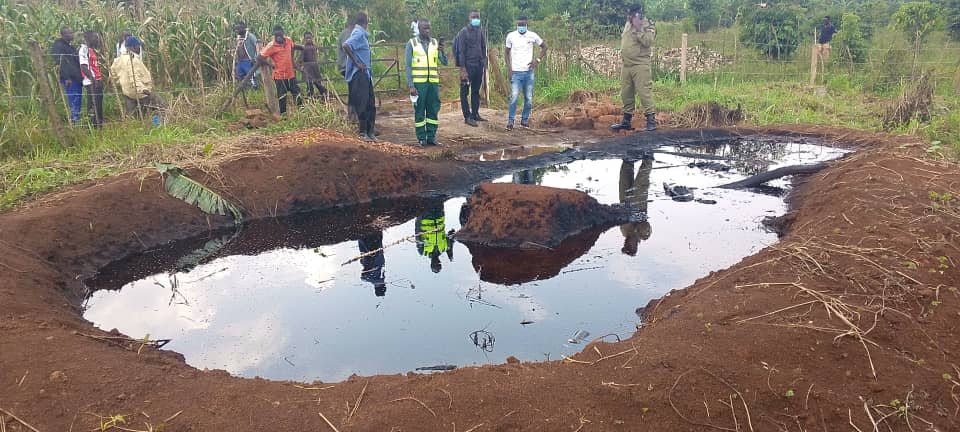National Environment Management Authority (NEMA) (@nemaug) on Twitter photo NEMA RESPONDS TO ALLEGED POLLUTION INCIDENT IN MUKONO
Following media and public concerns on Wednesday July 23, <a href="/nemaug/">National Environment Management Authority (NEMA)</a> promptly dispatched its inspectors to Oil Buster Industries Ltd, a used oil refining facility located in Bumbajja Village, Nakisunga, Mukono District. Details.. NEMA RESPONDS TO ALLEGED POLLUTION INCIDENT IN MUKONO
Following media and public concerns on Wednesday July 23, <a href="/nemaug/">National Environment Management Authority (NEMA)</a> promptly dispatched its inspectors to Oil Buster Industries Ltd, a used oil refining facility located in Bumbajja Village, Nakisunga, Mukono District. Details..