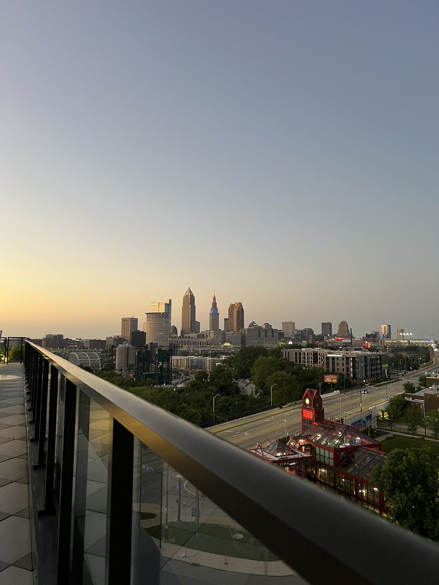 Hasn’t been so bad getting used to these views🥹🌇