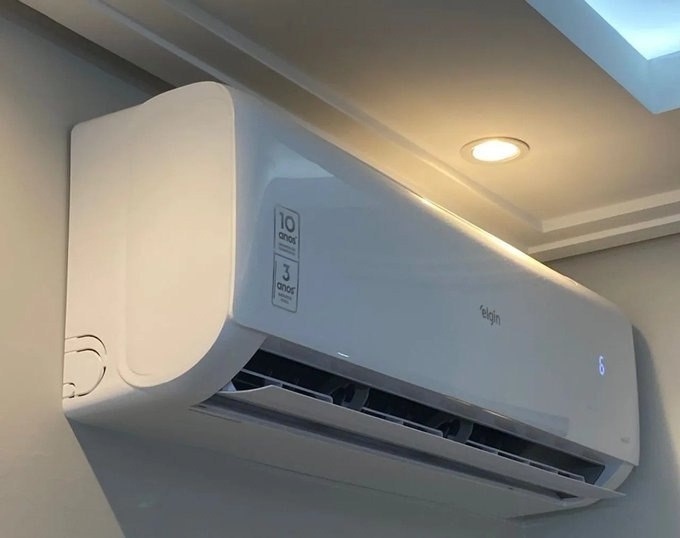 AquiPechincha's tweet photo. #CORREEEEEEE BOM PREÇOOO! 😉 Ar Inverter ELGIN de 9000 Btus🥶
• Ar Condicionado Split Hi Wall Inverter Elgin Eco 9000 BTU/h Frio 45HJFE09C2CC – 220 Volts
🔥 R$ 1.599,02 à vista no Pix ou R$ 1.683,18 em até 10x
Confira - https://t.co/jAxOnIX4aI https://t.co/eSt9W1sWGN