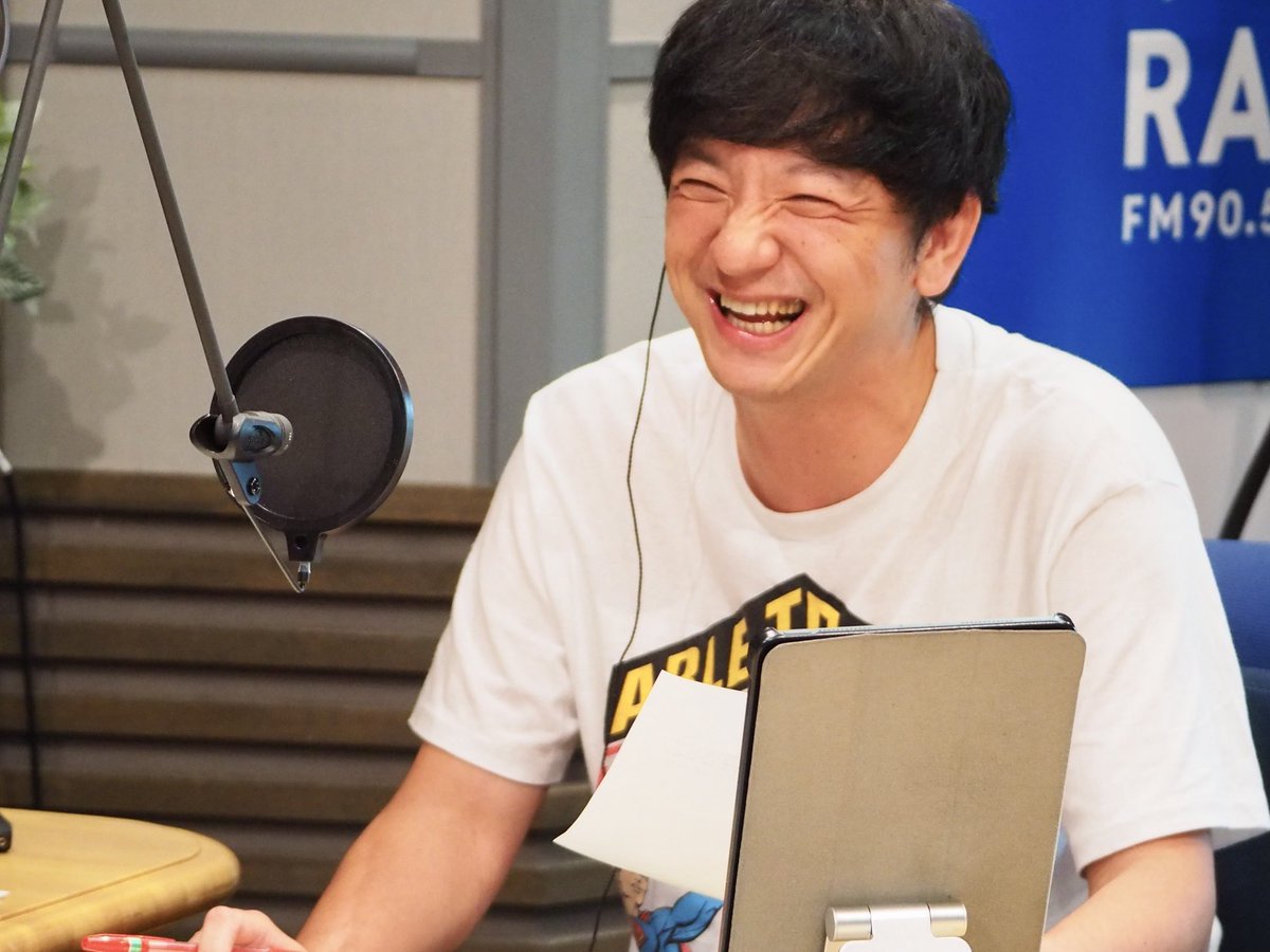 flat954's tweet image. 7月24日(木) #ふらっと954
🎂夏子さんお誕生日🎉プレゼント秘話
🎁向井さん納車記念プレゼントは大被り
コナリミサト@konarikinoko さんに
頂いたTシャツ、着倒しています👕💓
9時台ゲストは…
話題作に続々出演!#尾碕真花 さん🌻
今日もよろしくお願いします✨…