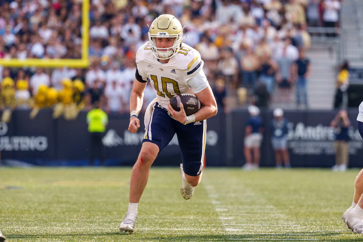 Summer School is back in session: looking to get a start w/ the upcoming NCAA Football season? 
LIVE AT 9pm <a href="/FoxPHLGambler/">Fox Sports PHL Gambler</a> w/ <a href="/ryancoyle35/">Ryan Coyle</a> <a href="/MarkHenryJrNFL/">Mark in Philly(Chase Brown Truther)</a> &amp; <a href="/JTansey90/">Joe Tansey</a>!