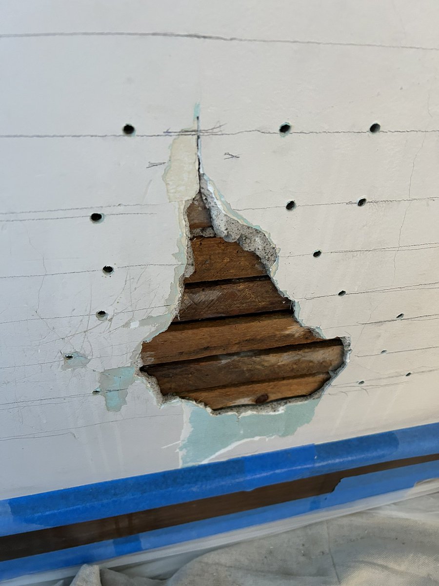 HZardoz's tweet image. The stairwell will be easy I said. Simple, barely an inconvenience.
Then the stucco comes down to add insult to injury.