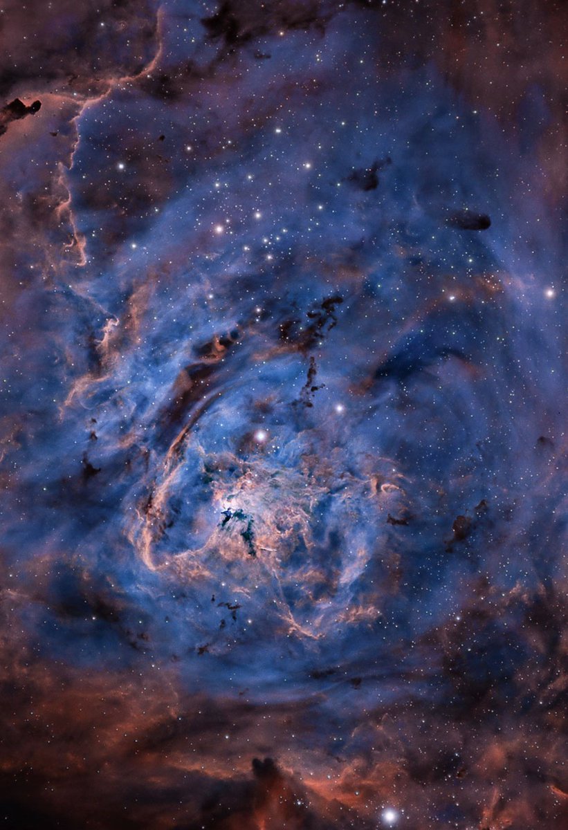 LeeAnneGibbon1's tweet photo. The fabulous Lagoon Nebula (M8) is a large, kaleidoscopic emission nebula located about 4,000 light years away in Sagittarius. Comprised primarily of ionized hydrogen, the nebula is about 55 light years wide and energized by the nearby young star, Herschel 36. 📷 John Nemcik #M8 https://t.co/26HT8VVShl