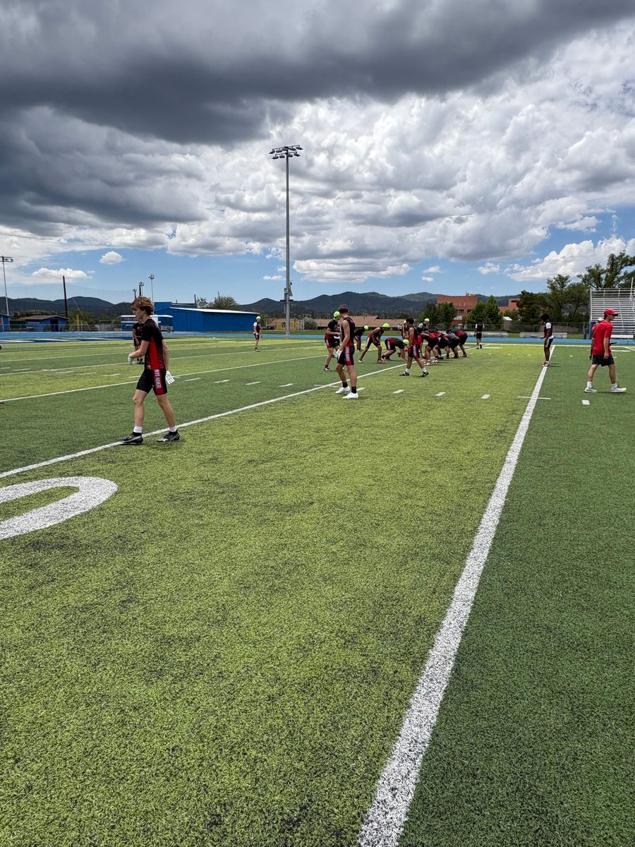 DHSDemonSports's tweet image. Look at our Dysart Demon boys putting in WORK up in Prescott this weekend! 💪🔥 Team building, tough training, and unstoppable energy.
#OneTeamOneGoal #DemonFootball