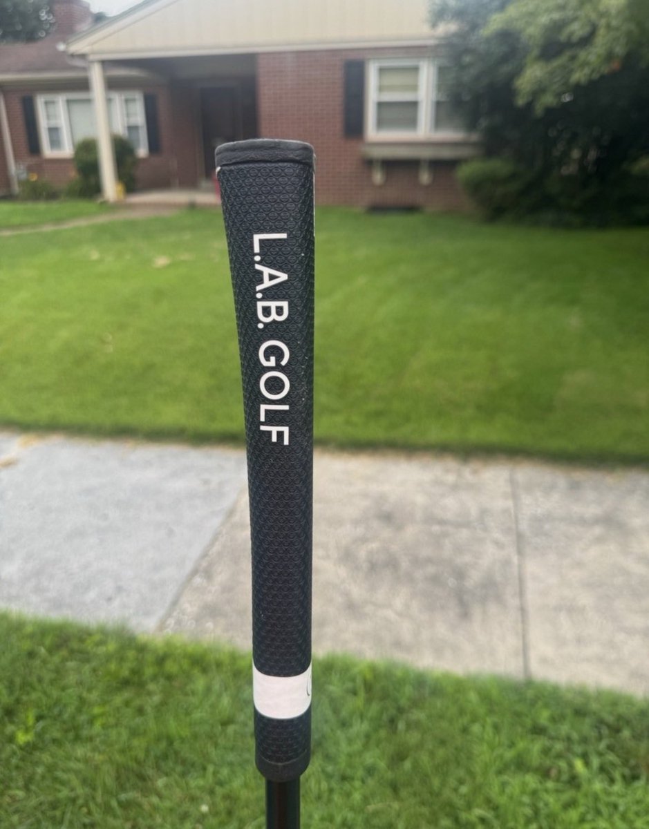 greenway_golf's tweet image. Blue Lab Golf OZ.1 Right-Handed Putter 73 Lie Accra Shaft 35"
$350 shipped 
#labputter #golfclubs #OdysseyCollection #golftwitter