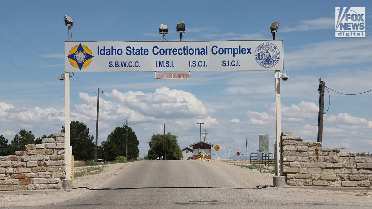 mikerreports's tweet image. The #Idaho4 killer Bryan Kohberger, a "faceless coward" according to Judge Steven Hippler, arrived in the state prison at Kuna earlier this afternoon, a source tells us.