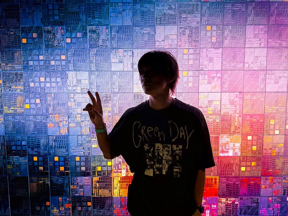 zilconia_nao's tweet image. おはようございます
#万博
#オハバン
#TECHWORLD