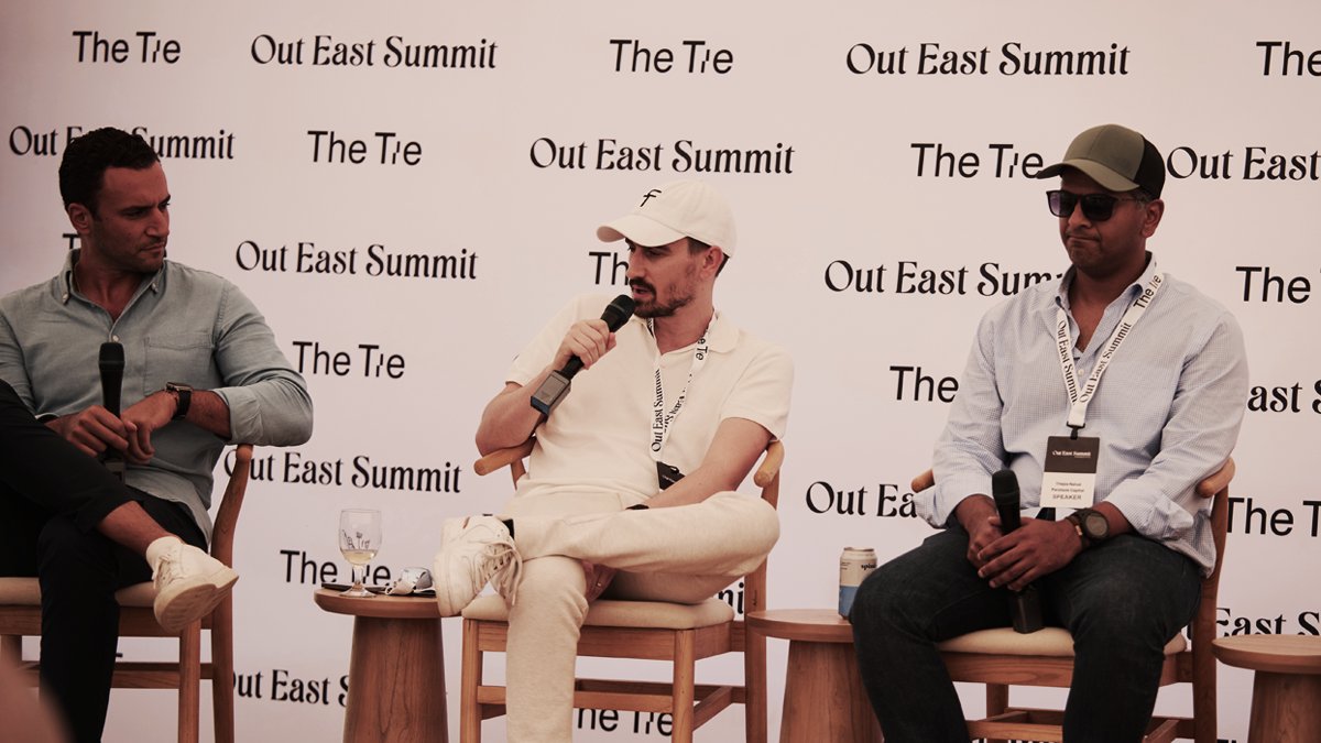 TheTieIO's tweet image. Are token prices driven by real-world traction or the strength of a story? We dissected the balance between fundamentals, narratives, and momentum in today’s market.
Thanks to our panelists:
• Moderator: @MikeBucella, Co-Founder & Managing Partner, @NeoclassicCap
• Thejas…