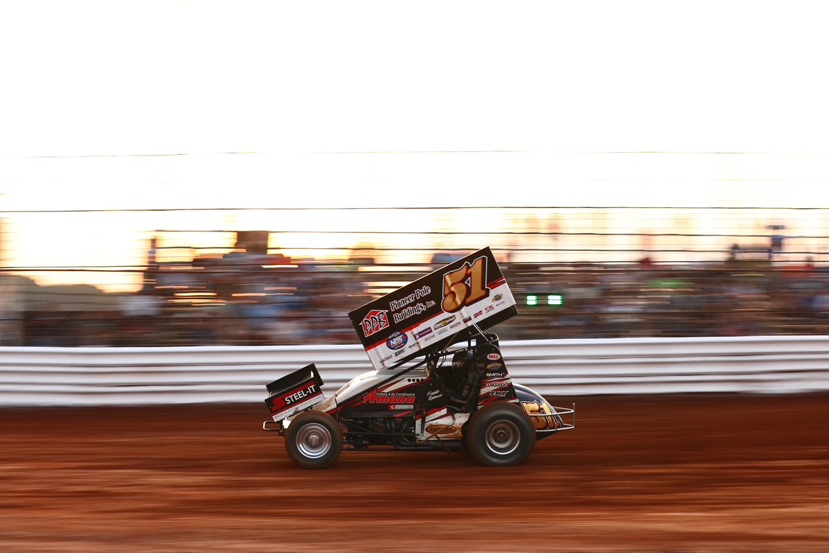 World of Outlaws (@worldofoutlaws) on Twitter photo Freddie Rahmer wins <a href="/realamerbeer/">Real American Beer</a> Heat Two and goes to the <a href="/ToyotaRacing/">Toyota Racing</a> Dash with <a href="/AnthonyMacri7/">Anthony Macri</a>!
Feature transfers:
3. <a href="/dannydietrich/">Danny Dietrich</a>
4. <a href="/connermorrell28/">ConnerMorrellRacing</a>
5. <a href="/trossracing/">Tyler Ross</a> Freddie Rahmer wins <a href="/realamerbeer/">Real American Beer</a> Heat Two and goes to the <a href="/ToyotaRacing/">Toyota Racing</a> Dash with <a href="/AnthonyMacri7/">Anthony Macri</a>!
Feature transfers:
3. <a href="/dannydietrich/">Danny Dietrich</a>
4. <a href="/connermorrell28/">ConnerMorrellRacing</a>
5. <a href="/trossracing/">Tyler Ross</a>