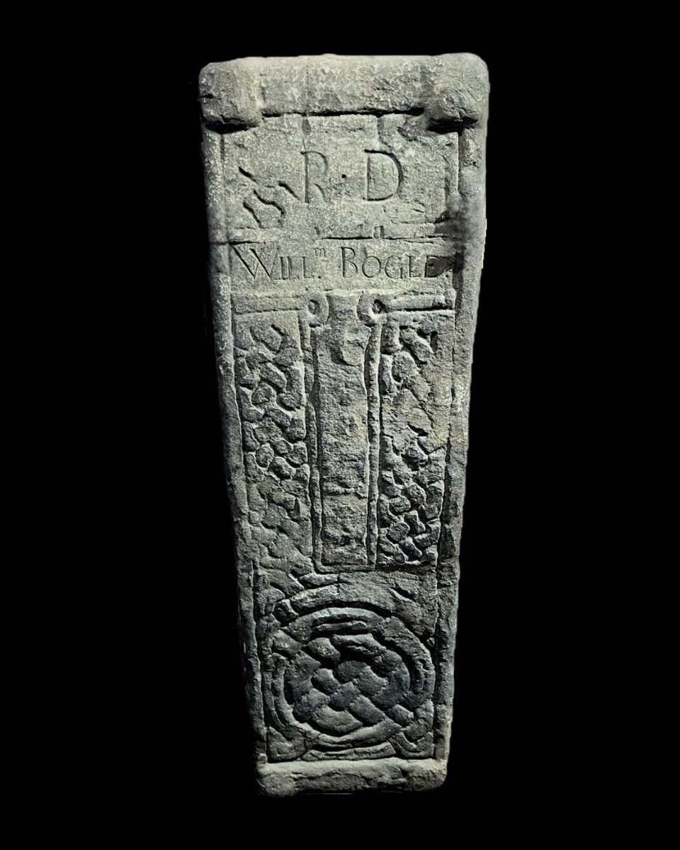 Dr Tom Horne, Viking Academic (@hornesupremacy) on Twitter photo This early medieval carved stone covered the grave of a C9th-11th Strathclyde elite before its double reuse as a gravestone for an RโขD and then William Bogle, with the former buried beneath it between the C16th to 18th, and the latter in the C18th or early C19th.
๐<a href="/GovanStones/">The Govan Stones ๐ก๐</a> This early medieval carved stone covered the grave of a C9th-11th Strathclyde elite before its double reuse as a gravestone for an RโขD and then William Bogle, with the former buried beneath it between the C16th to 18th, and the latter in the C18th or early C19th.
๐<a href="/GovanStones/">The Govan Stones ๐ก๐</a>