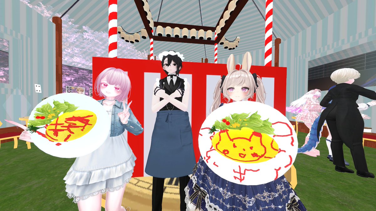 srt_7429's tweet image. 昨日は事前抽選に当たったので
俺のオムライス
さんにあそびに行ってきました🤍
ミミちゃんと行けてうれしかったし
キャストさんもオムライスも
とってもたのしかった😊💓
ぴかちゅうのしっぽは根本が茶色！！！
お写真いつも反転してる🥺
上手になりたい！

#VRChat #VRChatイベント #俺のオムライス