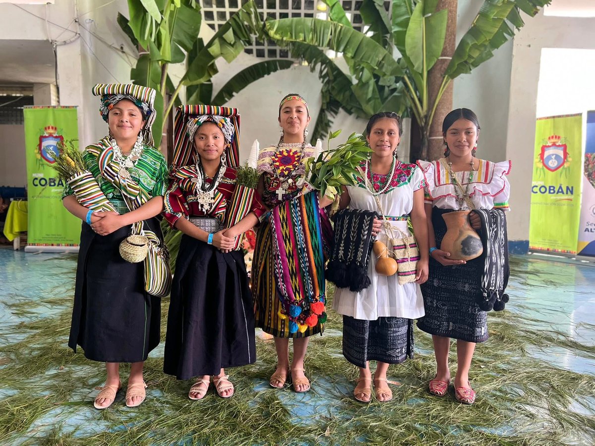 ¡Ya está en Cobán!
LA DELEGACIÓN SAN MARCOS 🇬🇳

En busca de la corona de RABÍN AJAW

Integran la delegación:

San Lorenzo ❤️💛💚
Santa Cruz Comitancillo 🩷🤍💙
San Pedro Sacatepéquez ❤️💛💜
Concepción Tutuapa  🩵🤍🩵
San Miguel Ixtahuacán ❤️💛💚

¡SAN MARCOS ESTÁ CON USTEDES! 🇬🇳