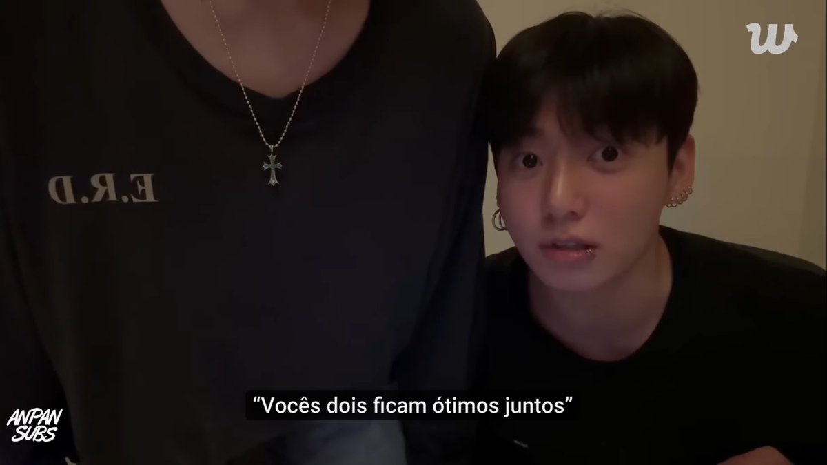 Tanto comentário pra ler, ai ai esse Jungkook…..