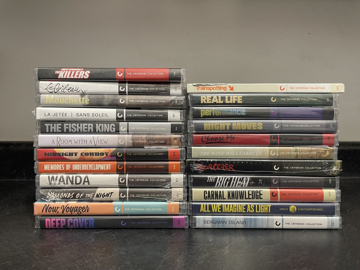 kackjeating27's tweet image. An insane month of movie hunting: my Criterion haul (with some purchased today with the wonderful @Comrade_Yui, @pakejanek, and my buddy Brian), the used store haul and the gifts from Yui and Brian, and my Kino Lorber sale.
Thank you to my family for the gift cards!