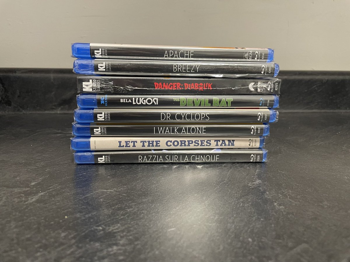 kackjeating27's tweet image. An insane month of movie hunting: my Criterion haul (with some purchased today with the wonderful @Comrade_Yui, @pakejanek, and my buddy Brian), the used store haul and the gifts from Yui and Brian, and my Kino Lorber sale.
Thank you to my family for the gift cards!