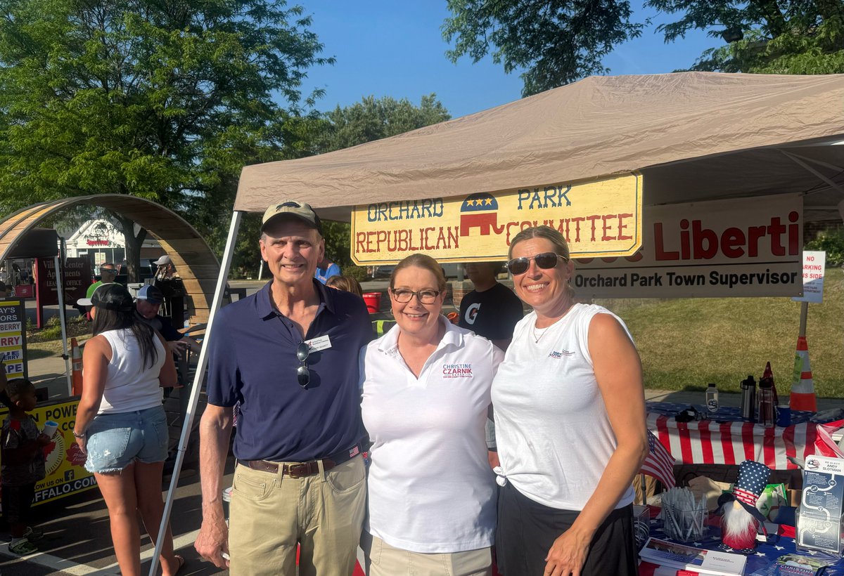 CzarnikForErie's tweet image. What an incredible night at the Taste of Orchard Park! I truly enjoyed introducing myself to so many voters and spending time out in the community. A big thank you to the Orchard Park Republican Committee for hosting me and for your support!