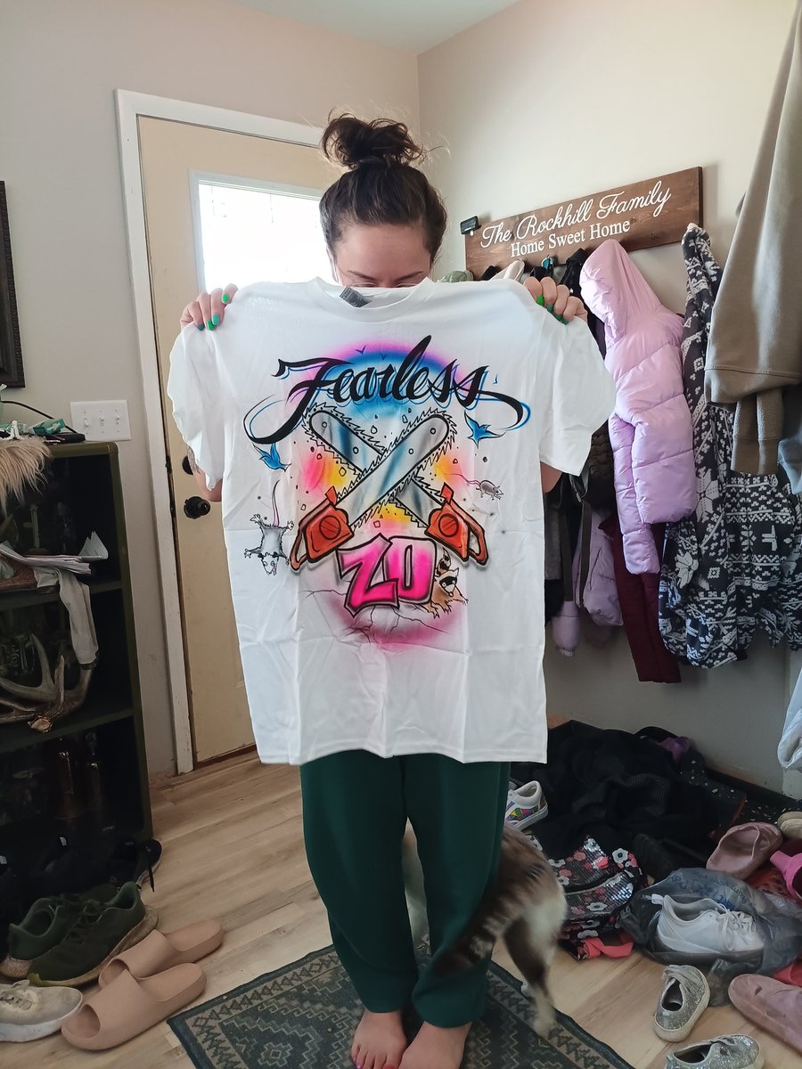 <a href="/PhantomSwapera/">Phantom of the Swapera</a> This is my homegirl <a href="/LadyOfTheVerse/">Lady</a> and a shirt I airbrushed for her a few years ago!!