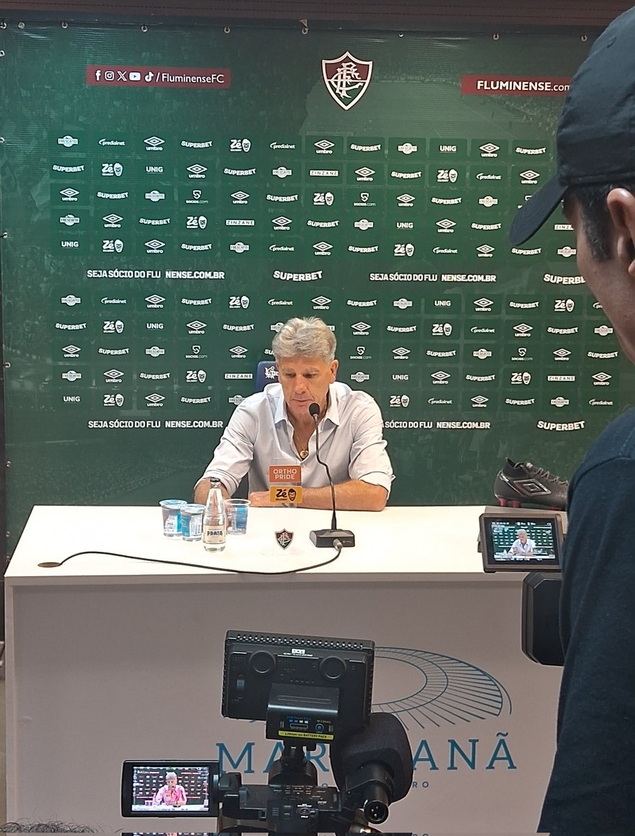 PerfilDaCentral's tweet image. 🎙️| Renato Gaúcho na coletiva:
"O que a gente tem que melhorar é o foco. Aquele mesmo foco que tivemos no Mundial." #CentralFluminense