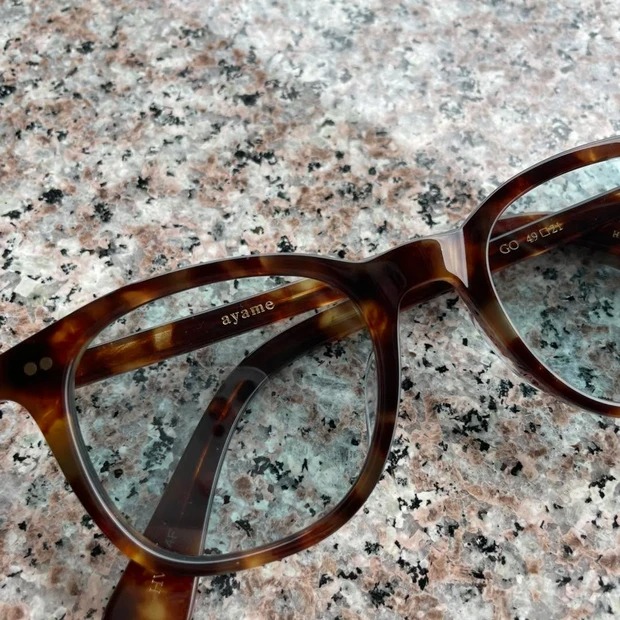 エディターの推し👒
この夏を乗り切るフレッシュパウチの日焼け止めとサングラス😎

ボディUVの最適解!?ビオレUVのパウチなら忙しい朝に片手でスチャッと、惜しまず使える✨日本人の骨格にあった形と、洗練されたデザインの「ayame」のサングラスも🍋

▼詳しくはこちら
maquia.hpplus.jp/column/oshicos…