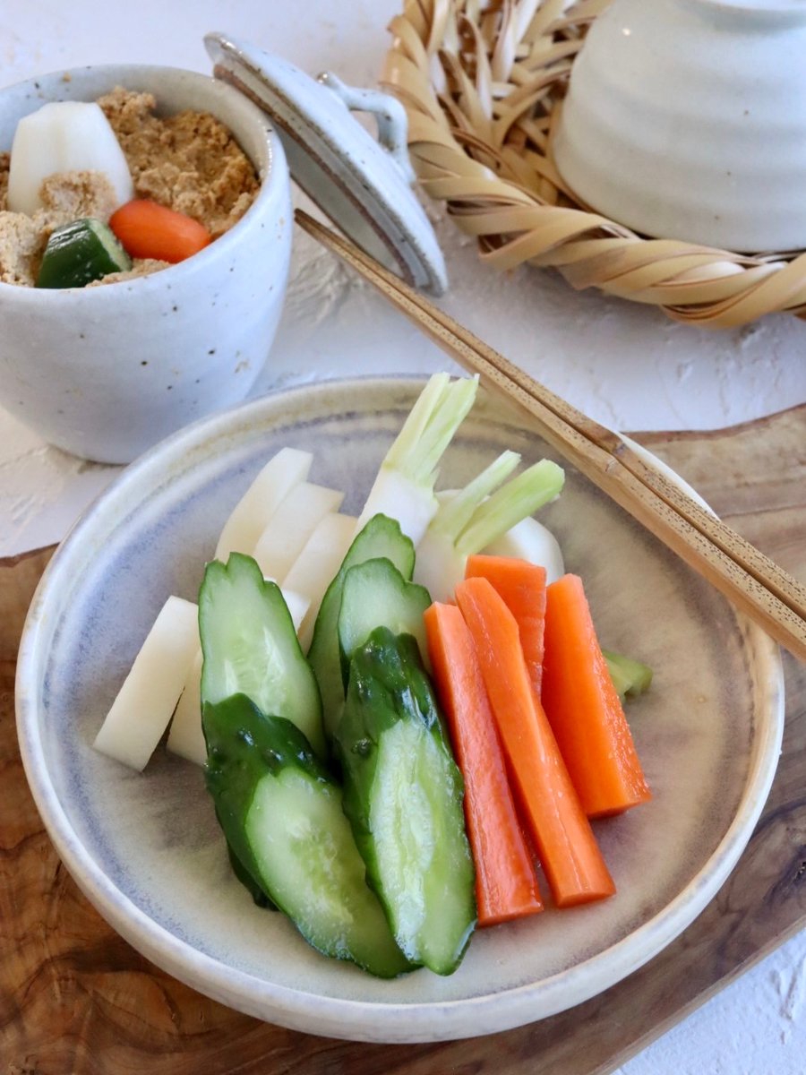 【新品】国産純粋 百科はちみつ1キロ×2瓶&amp;みたけ大豆粉セット 純粋はちみつ 1kg x2本 蜂蜜 ハチミツ 100%純粋 大容量