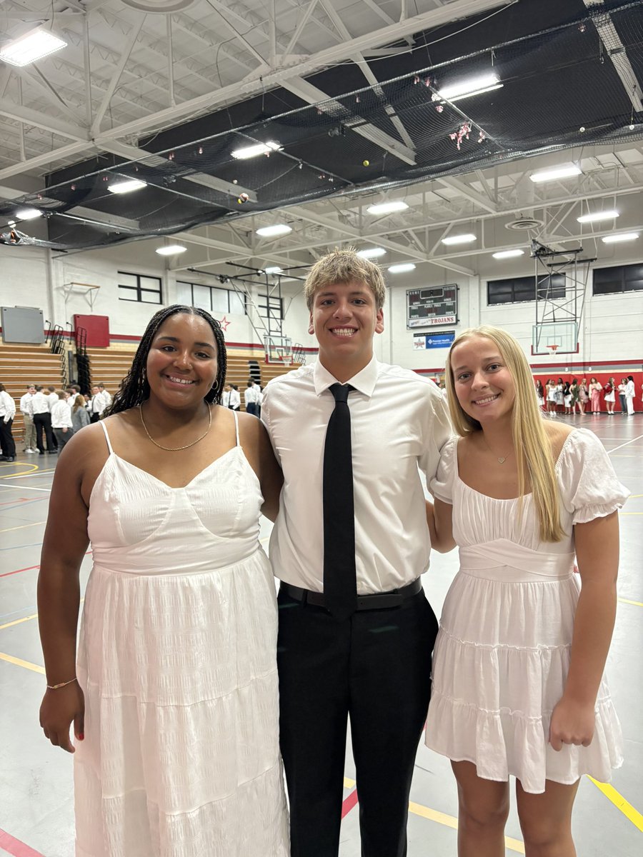 Hey Trojans‼️Your class of 2025 BRR is signing out. Stay tuned for your class of 2026 BRR👀