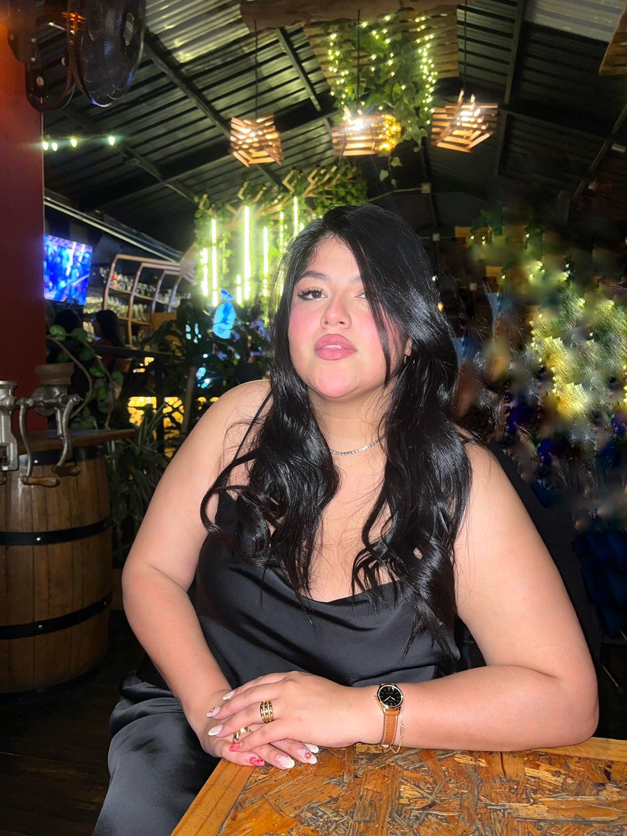 AllissAredom's tweet photo. Poniéndote cosas en X https://t.co/cEeC4PHkjx