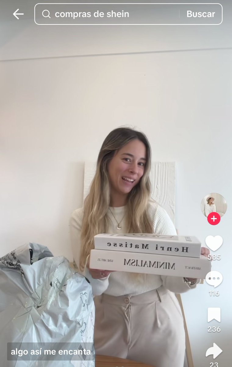 clonazepunkk's tweet image. Dos falsos libros DE CARTON
No uno
DOS
DE
CARTON
estoy desesperada