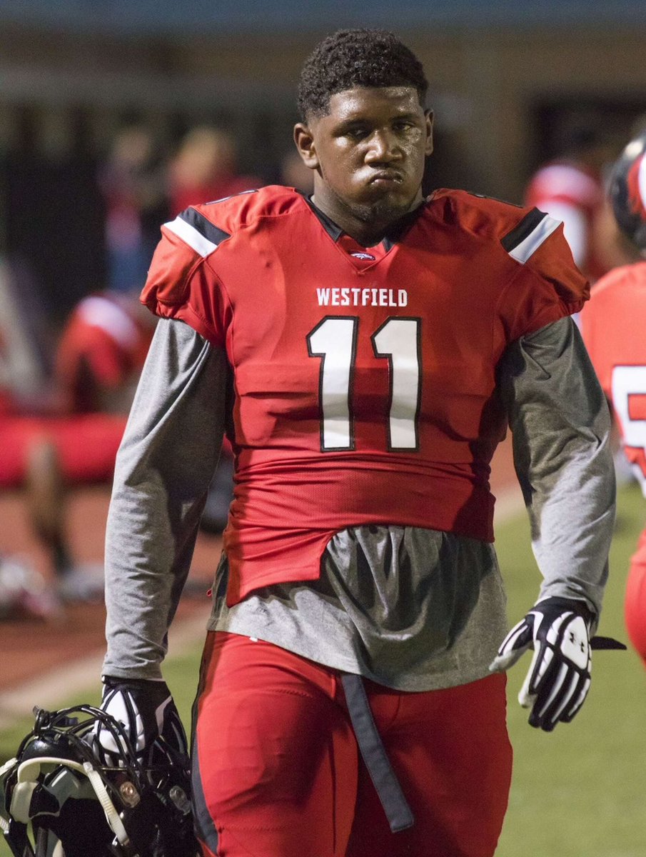 DL wise it’s <a href="/Edoliver_11/">Ed Oliver</a>. He took over games and was completely unblockable. 

A terror on wheels and made plays all over the field. 

#Dawgs #JYD