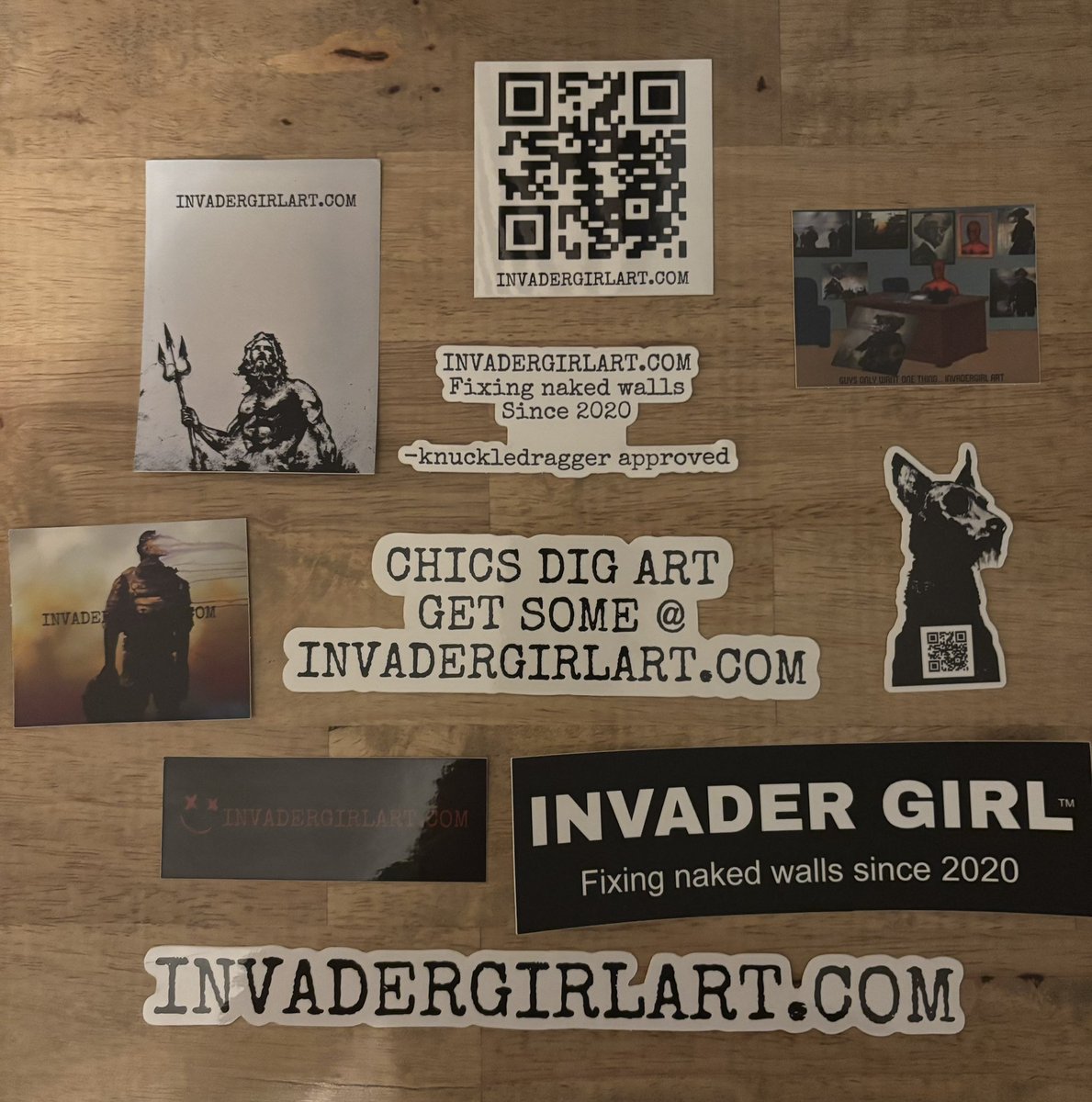 𝙳𝚛𝚊𝚔𝚎 (@portslug) on Twitter photo Huge thanks to <a href="/_Invadergirl/">Invadergirl</a> - the commissioned piece just landed and it’s next-level in person.
Can’t stop staring at it! Huge thanks to <a href="/_Invadergirl/">Invadergirl</a> - the commissioned piece just landed and it’s next-level in person.
Can’t stop staring at it!