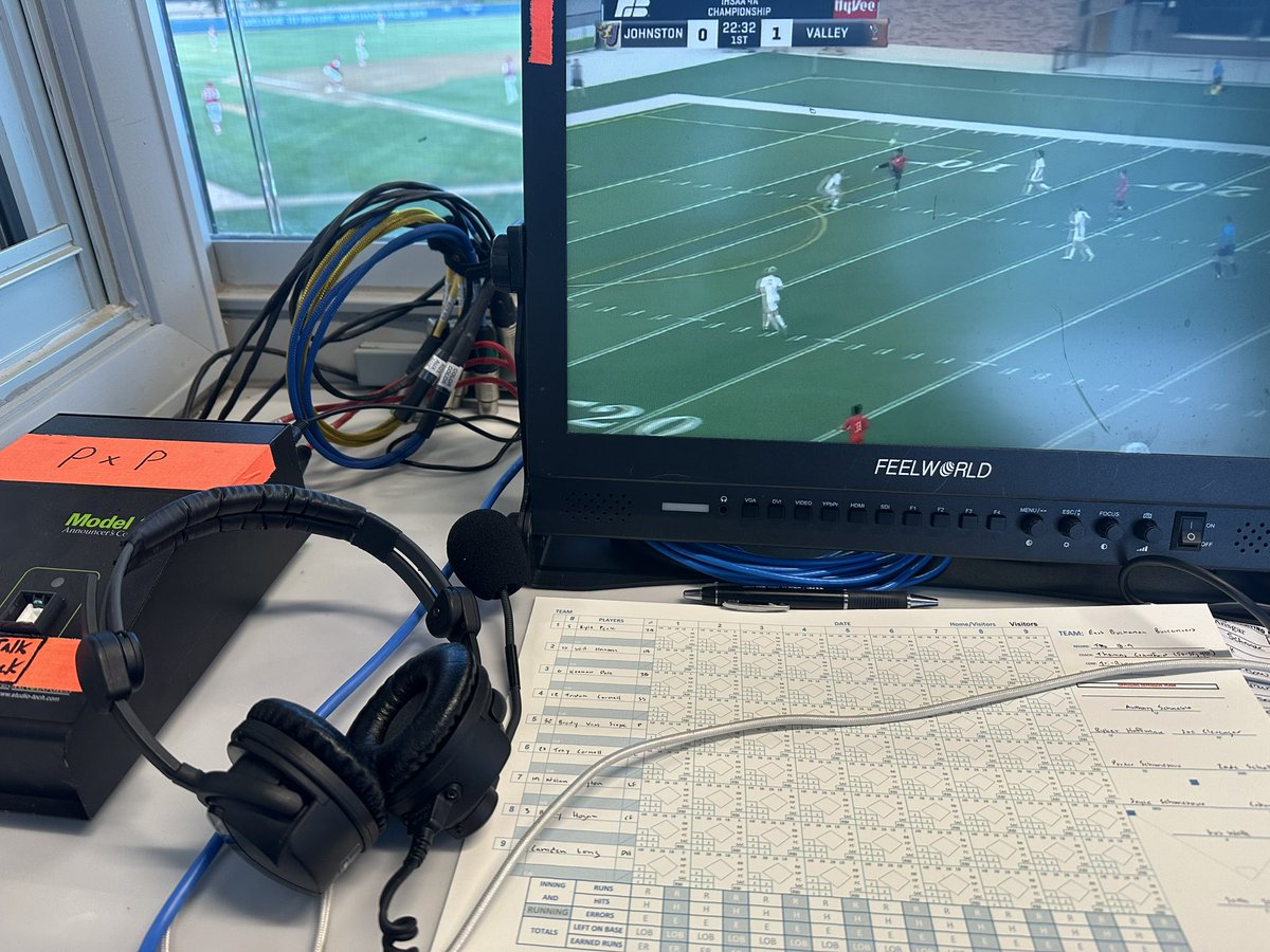 HPOnAir's tweet image. Final night in Carroll.

East Buchanan and Saint Ansgar are looking to reach the Class 1A Championship game for the first time(s) in program history.

First pitch coming up on @Watch_IHSSN!

#iahsbsb