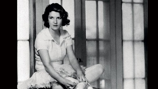 DrBuzz_Forensic's tweet image. Zelda Fitzgerald was #BornOnThisDay July 24, 1900. Known as the wife of novelist F. Scott Fitzgerald, she also produced work as a writer & painter. Battling mental illness, she passed in 1948 (age 47) from a fire within the hospital she was staying at. #RIP #GoneTooSoon #BOTD