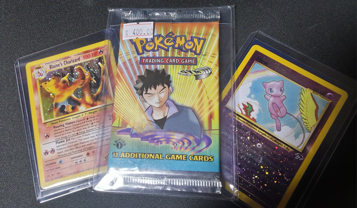 inhuman's tweet image. Local card shop had gas today, picked up a bunch of vintage
Do I rip it? Dudes told me it was unweighed after I bought it. My Gengar is in there, right?