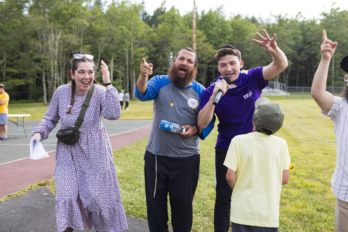 CampHASC's tweet image. FIELD DAY 5785 🟡🟣🟡🟣
Energy. Teamwork. Nonstop Ruach.
💥💛💜

#FieldDay5785 #CampHASC #TeamSpirit #UnstoppableEnergy #HeavenOnEarth