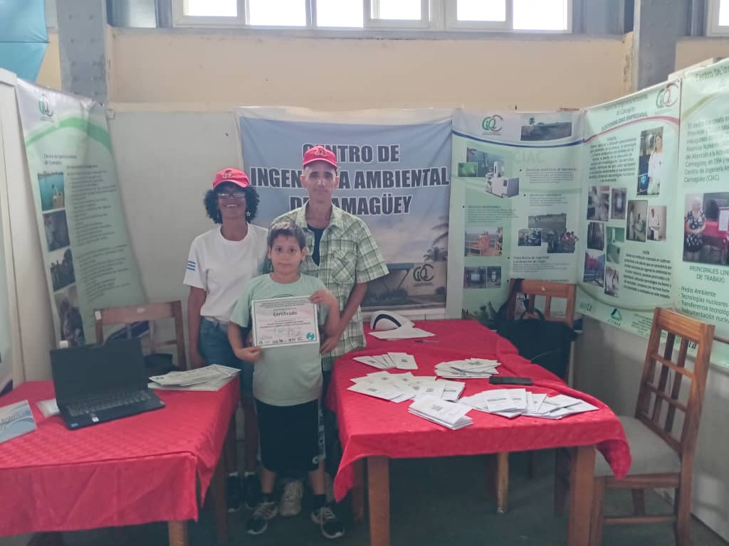 Presente el Centro de Ingeniería Ambiental de Camagüey, CIAC, del Sistema #CITMA, en la Expo-Innovación Provincial para el desarrollo, mostrando sus resultados de innovaciones,  que contribuyen a soluciones de problemas presentes en la provincia. #CITMACamagüey