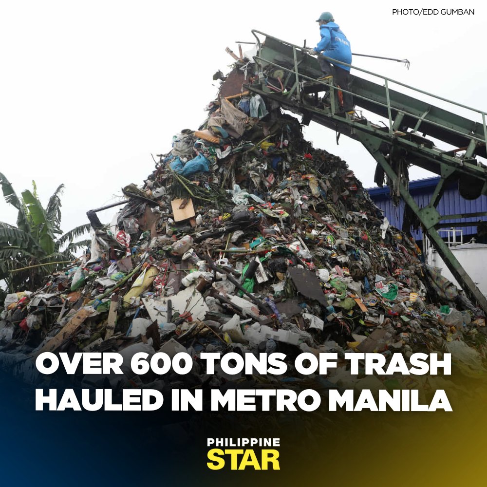 PhilippineStar's tweet image. Over 600 tons of garbage have been hauled after monsoon rains flooded Metro Manila. tinyurl.com/2xztked9