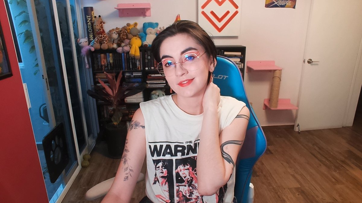 Tamo' en vivooo! 💜 caile al stream c: