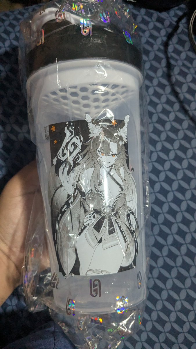 NightCore1543's tweet photo. @SmugAlana Just got my cup! Thank you for your streams/YouTube clips keep up the good work! https://t.co/IMTNXsv22Z