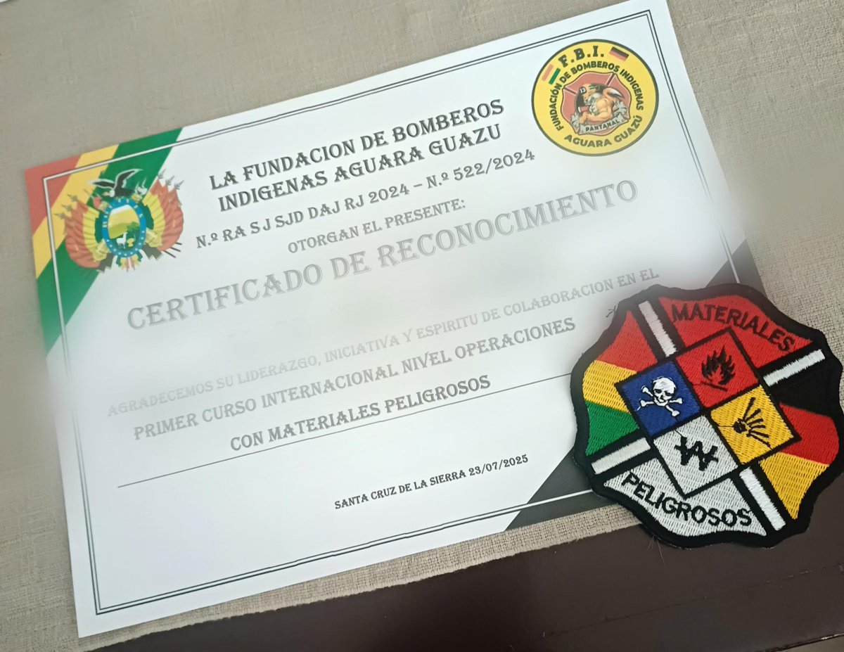 👏Con gran alegría apoyamos desde <a href="/AlemaniaBOL/">Embajador de Alemania en Bolivia</a> y el Consulado H 🇩🇪 SCZ, este valioso intercambio: 
Bomberos Alemanes de Dortmund -Cap. M.Sulk- compartiendo experiencia con sus colegas bolivianos, en "Manejo de Materiales Peligrosos"⚠️🔥🧯 ¡Cooperación que salva vidas! 
🚒🇧🇴🤝🇩🇪