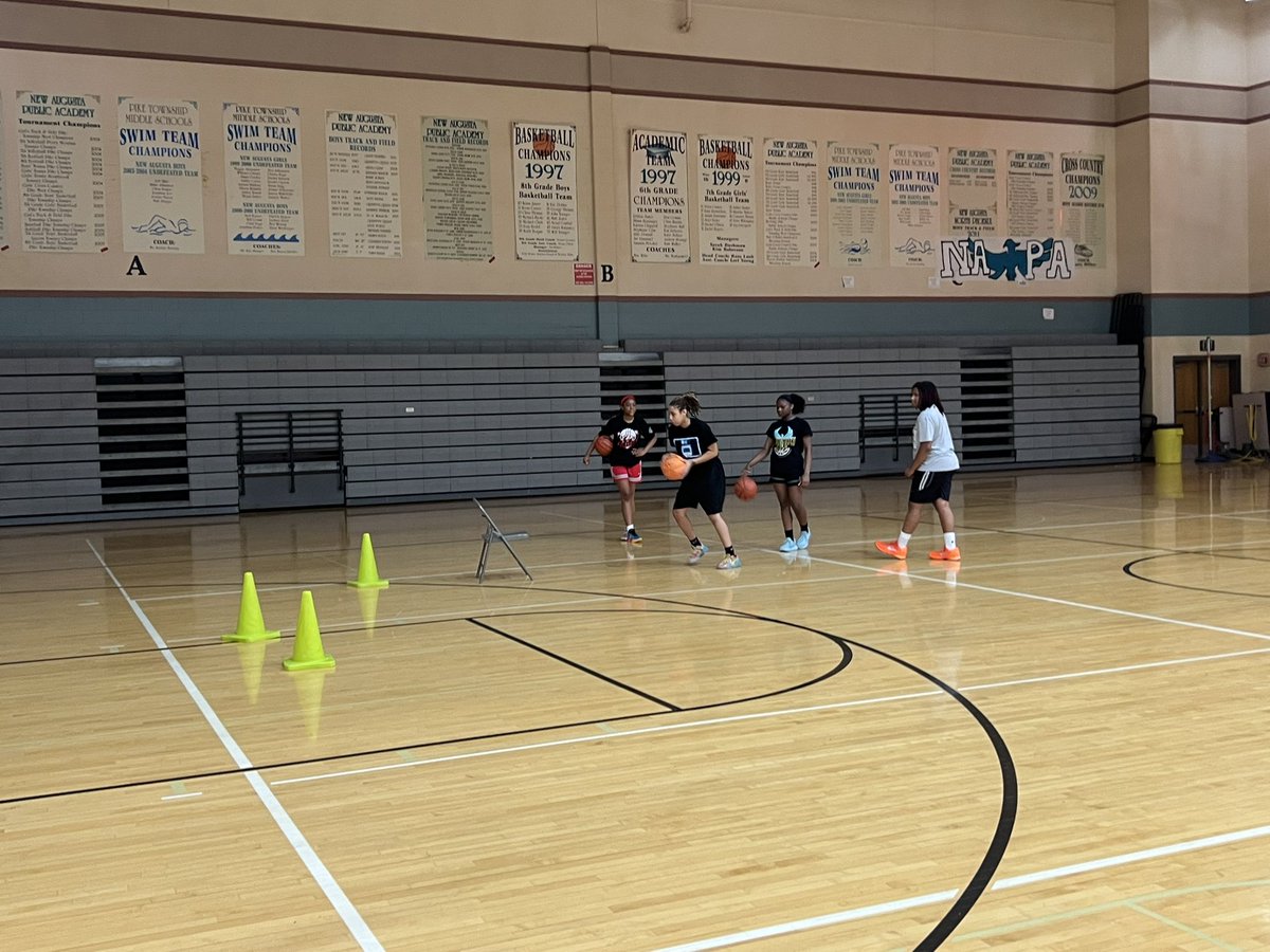 VayMitchell35's tweet image. We got better today! 💪🏽🤞🏽 @CM3TRE 

#nodaysoff #stackingdays #CM3Training #workhard