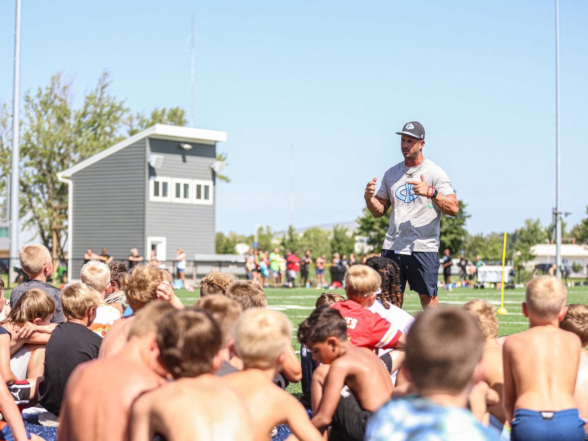 ICTritons's tweet image. Over 175 youth enjoyed three days with Coach Montalto, his coaching staff, and Triton players for the @TritonNation Youth Camp! Lots of talented #FutureTritons - hope to see you at our games! More at facebook.com/ictritons #TritonNation #TritonExperience #BeATriton
