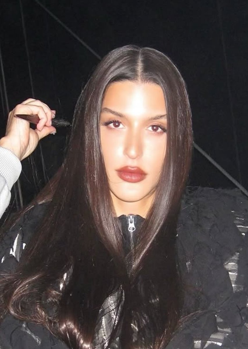 VENU5XCX's tweet image. people see this and are still transphobic hmm at this point it’s jealousy