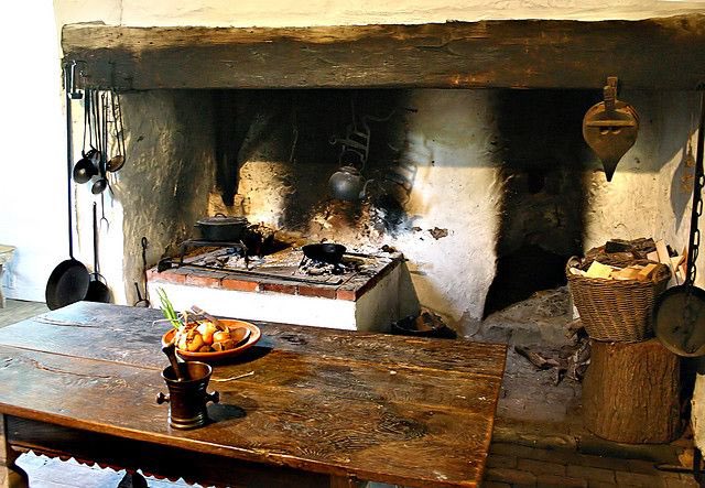 100AcreAdvHawk's tweet image. Stone Age living in Masonry made Colonial era style unattached kitchen and hearths
Have you ever thought that when the Bible talks about building your house on a strong foundation made of stone, that besides figuratively speaking about building your relationship through faith in…
