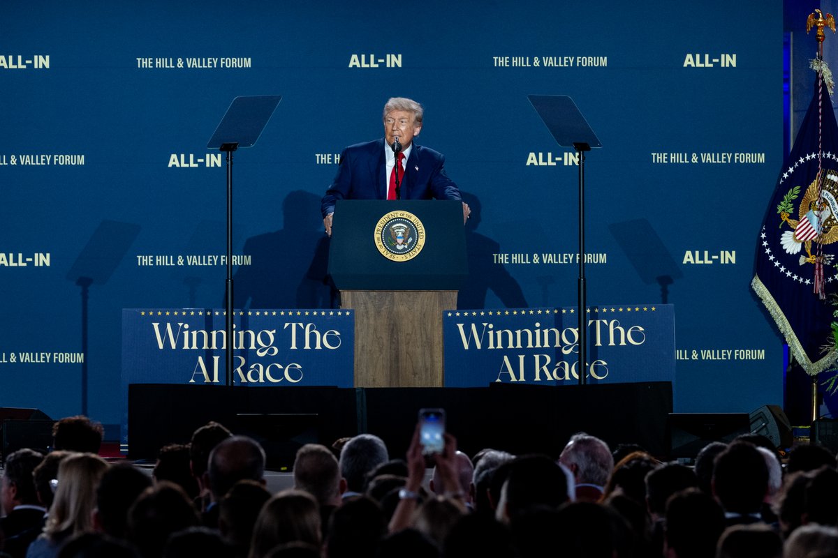 President Donald J. Trump is igniting the AI revolution in America 🇺🇸🇺🇸

"Today, I will sign a sweeping Executive Order to fast-track federal permitting, streamline reviews, and do everything possible to expedite construction of all major AI Infrastructure projects."