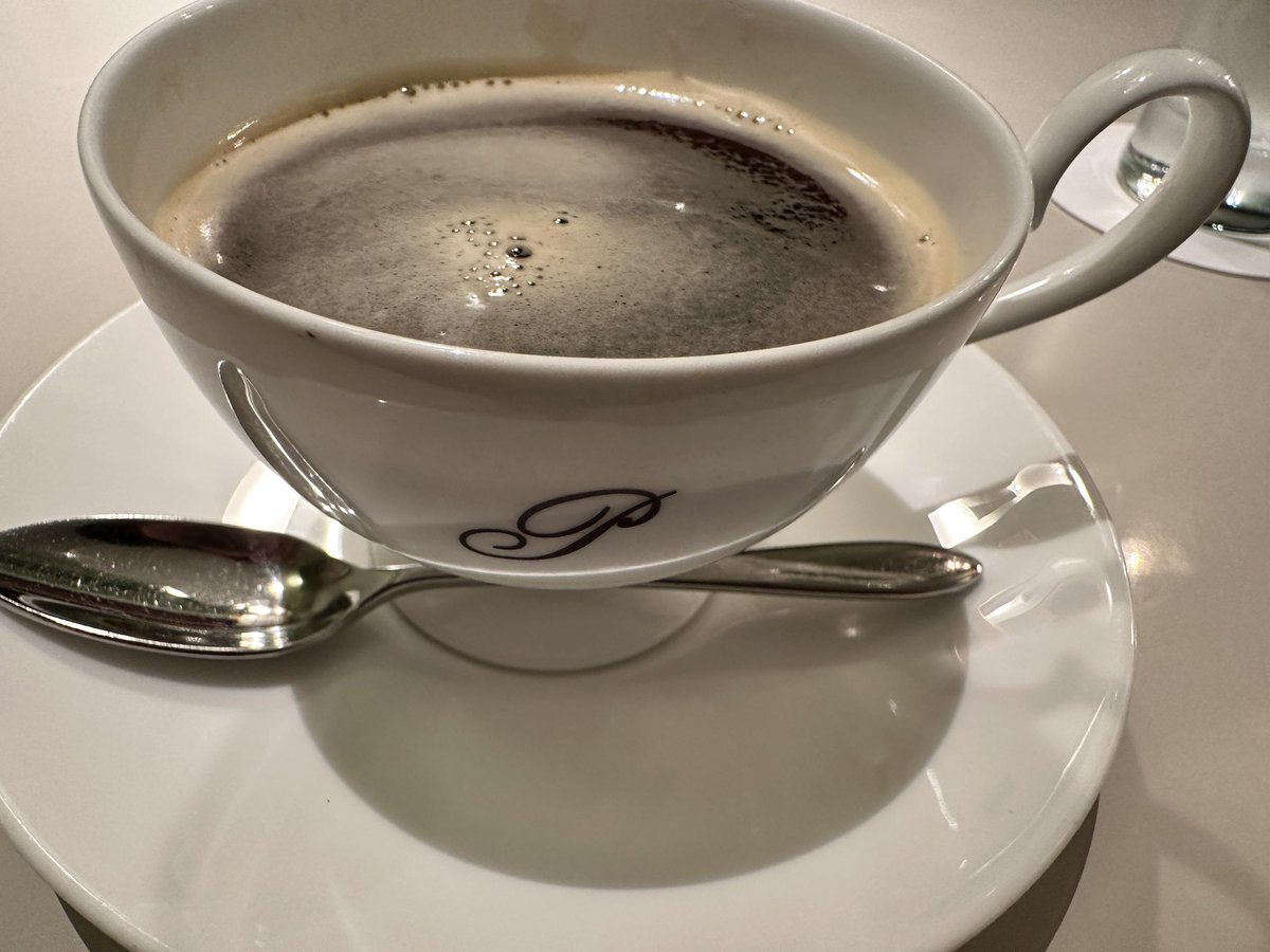 official_shiki's tweet image. 休憩の一杯☕︎