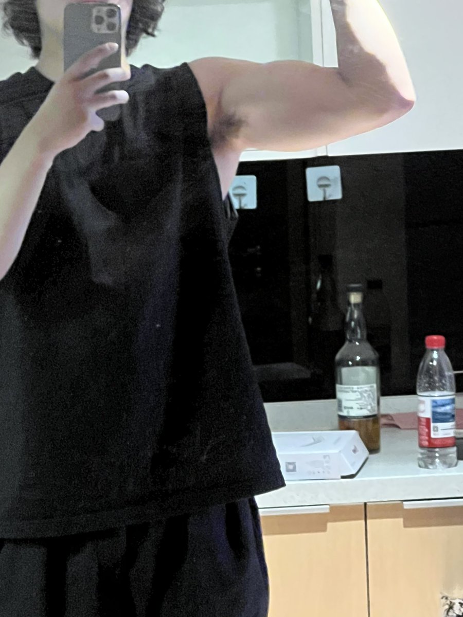正展一下